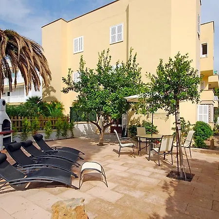 Neptuno Three Bedroom Hotel 3*